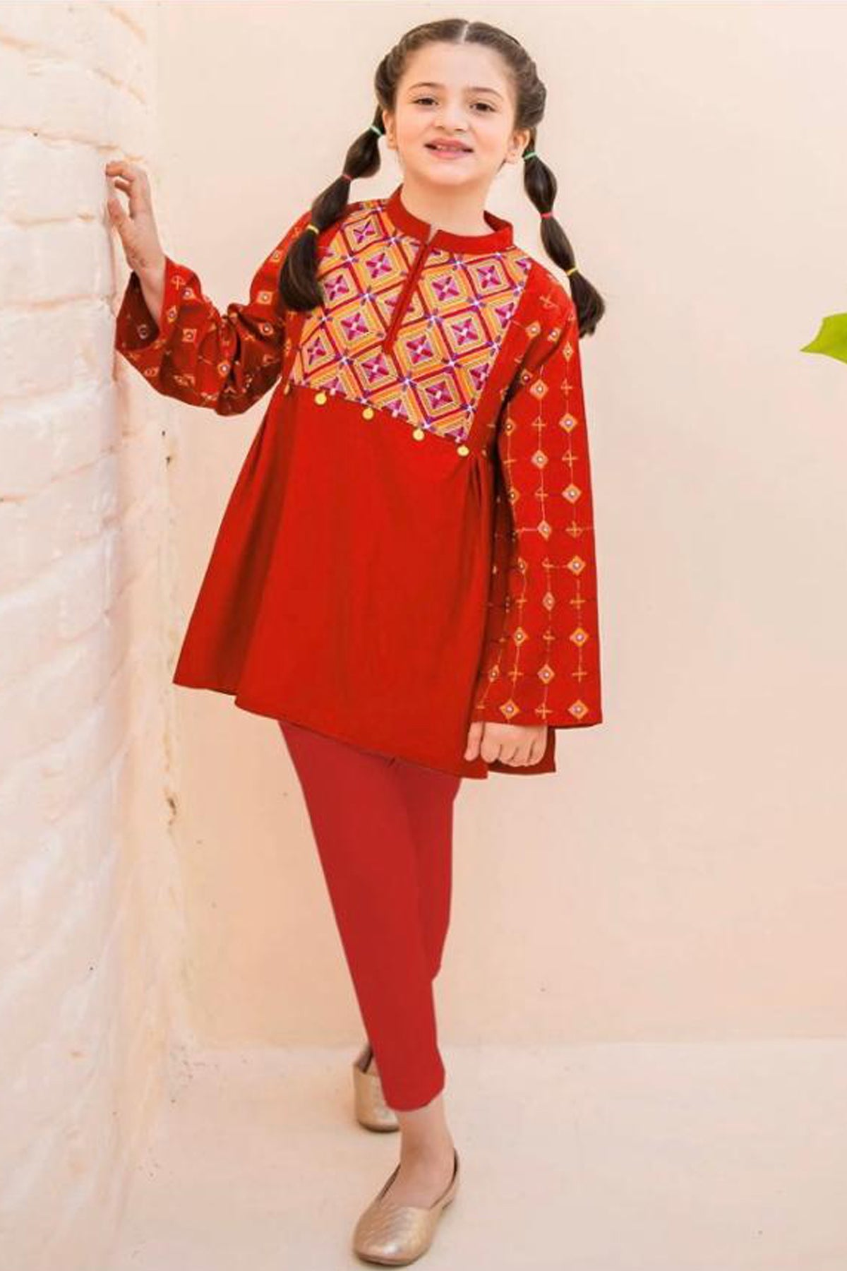 Bareeze Girls Fully Embroidered Lawn 2Pc- SB1650