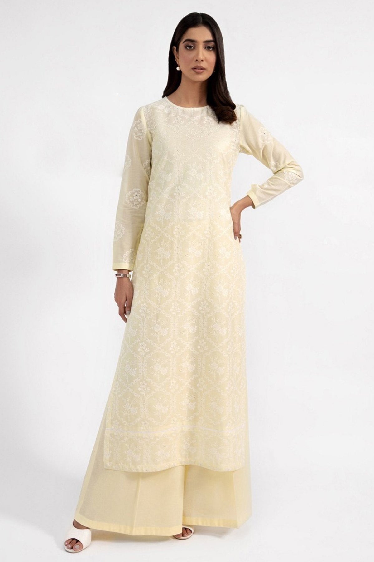 Bareeze 3PC Embroidered Lawn Suit with pure chiffon Dupatta - SB1629