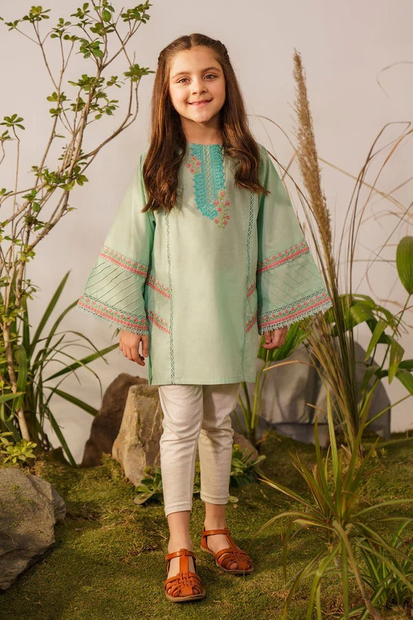 Bareeze Girls Fully Embroidered Lawn 2Pc- SB2005