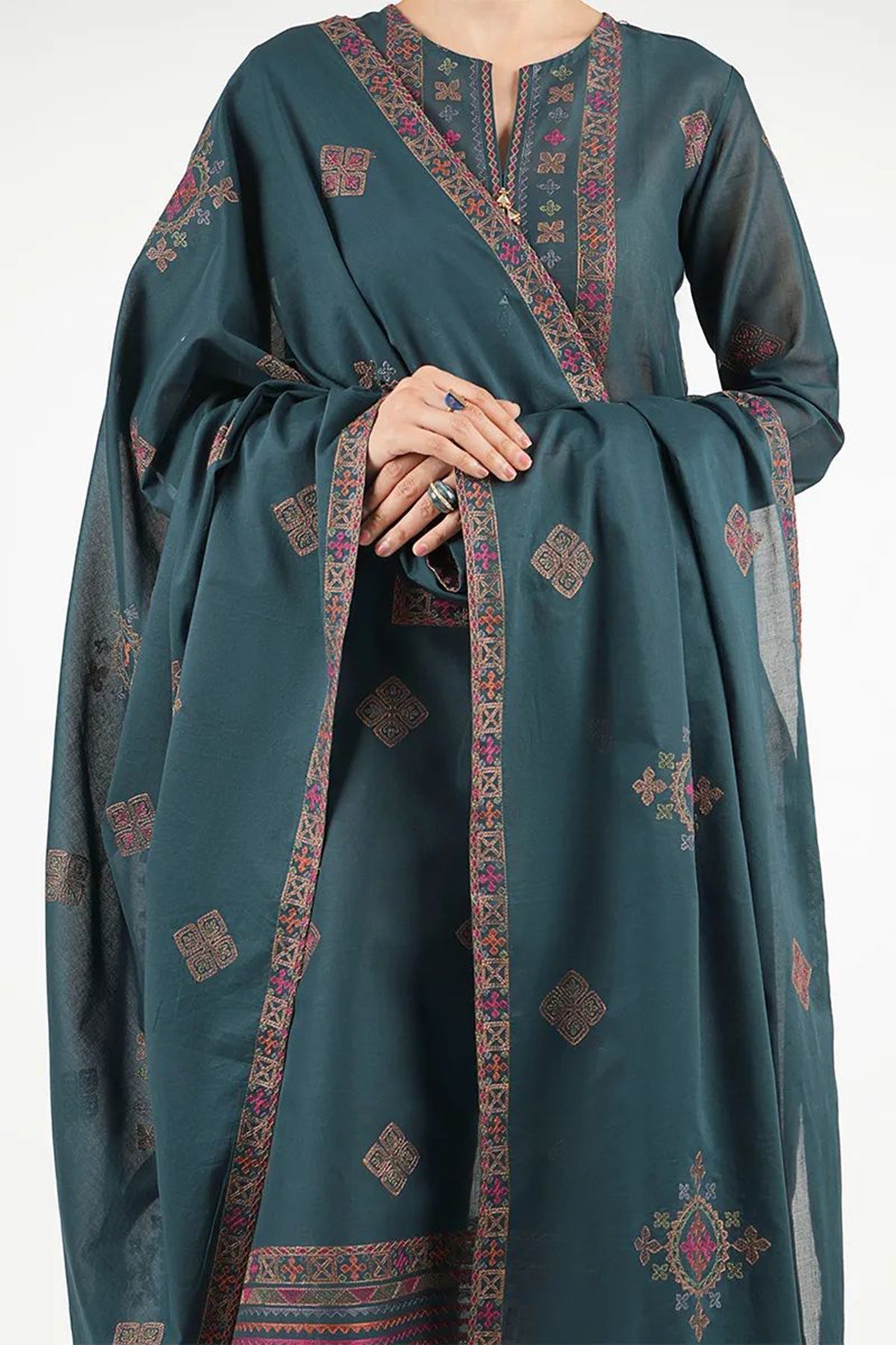 Bareeze 3PC Embroidered Dhanak Suit with Heavy Embroidered Shawal - SB2058