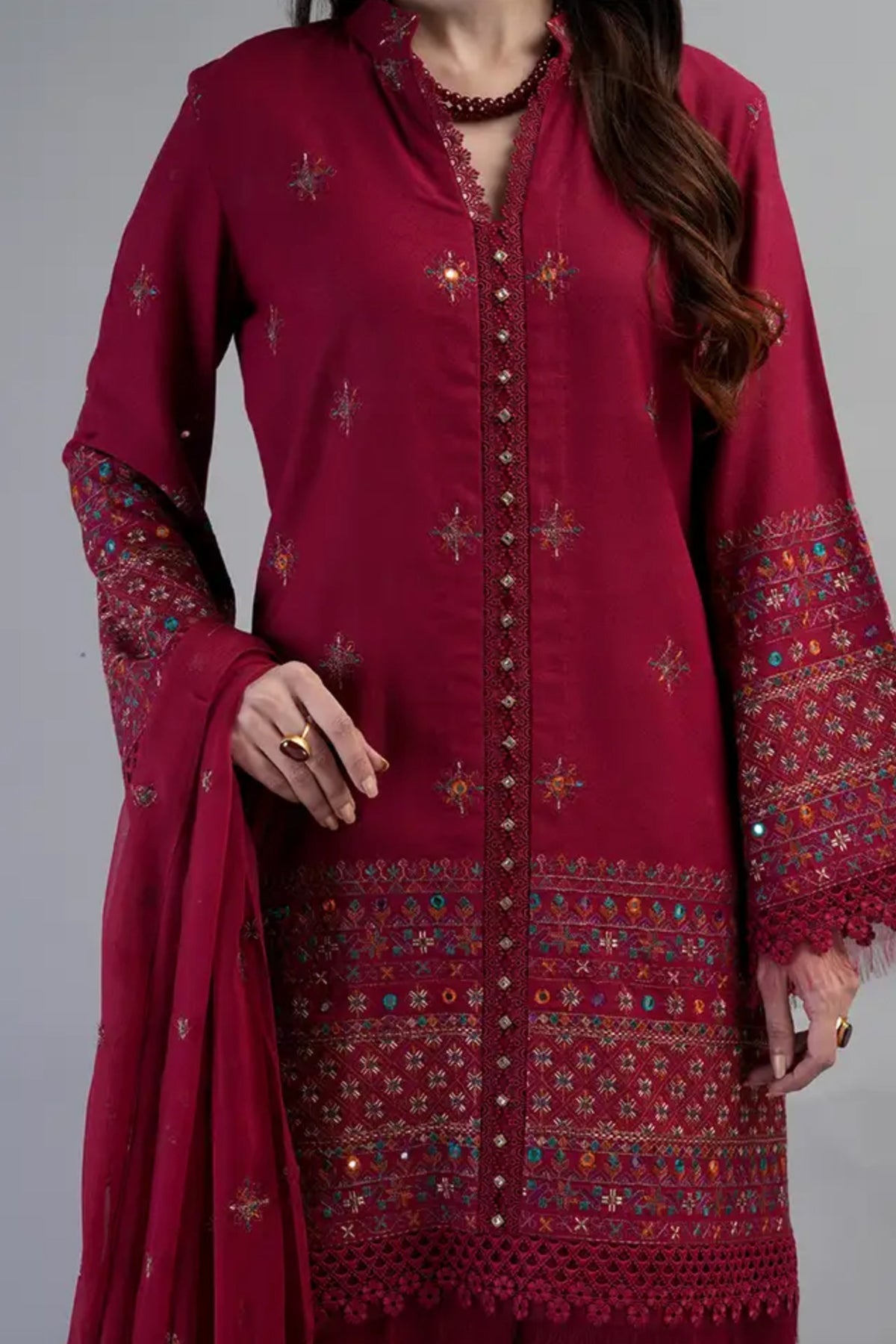 Bareeze Embroidered Lawn 3pc with Embroidered Crinkle Chiffon Dupatta- SB2025