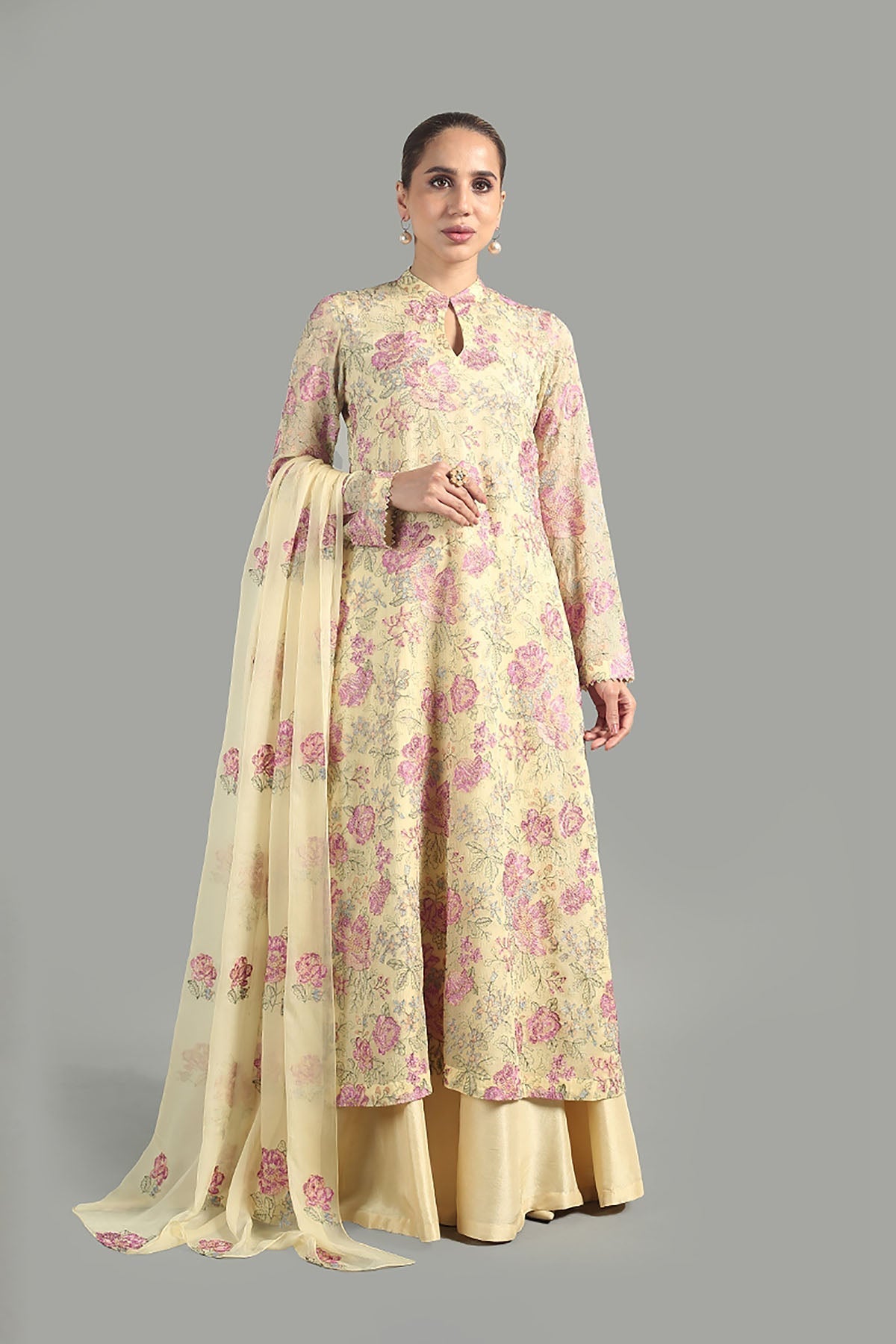 Bareeze Embroidered Lawn 3pc with Embroidered Chiffon Dupatta- SB1896