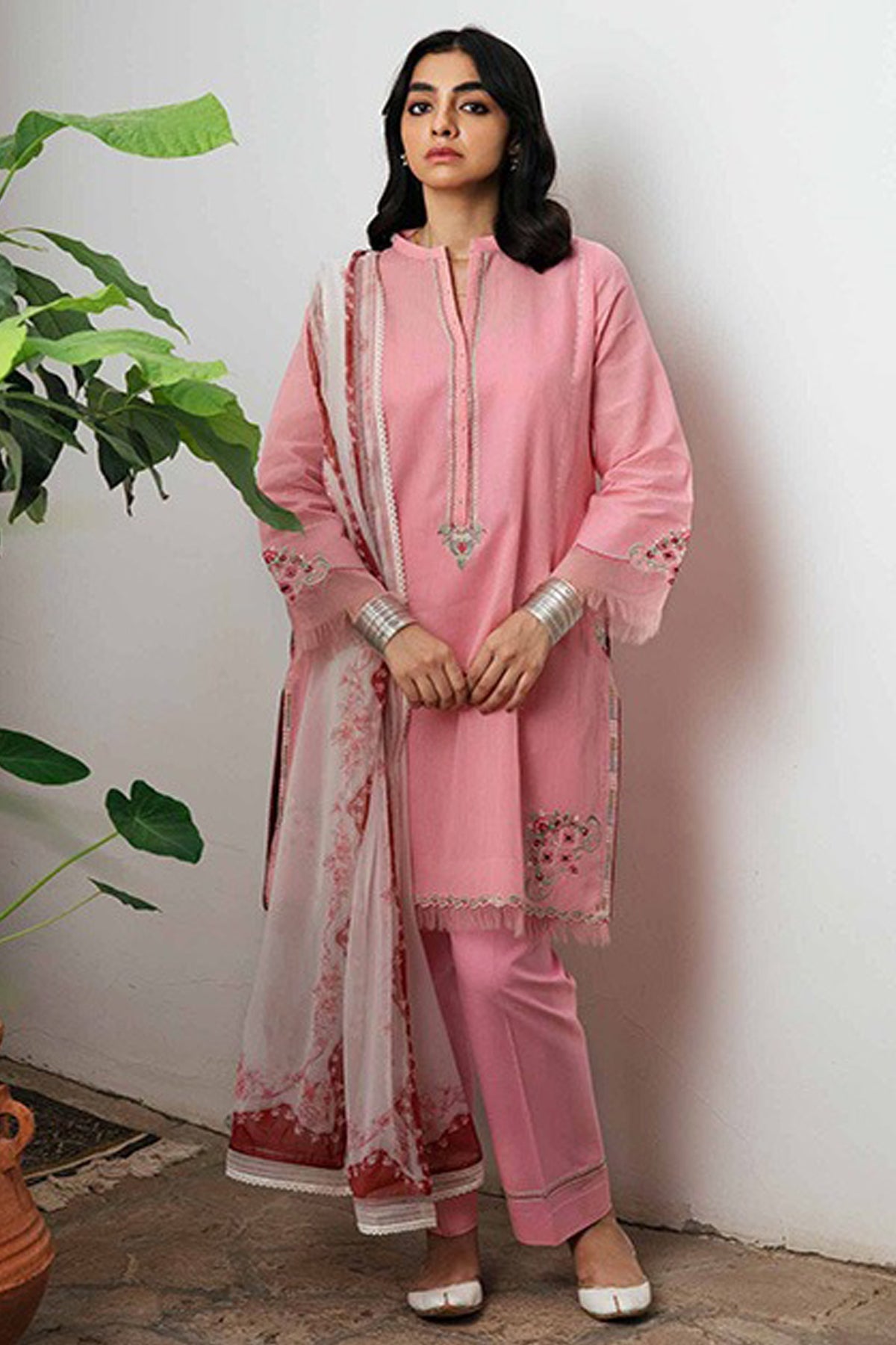 Bareeze Embroidered Lawn 3Pc with Printed  Dupata-SB1669
