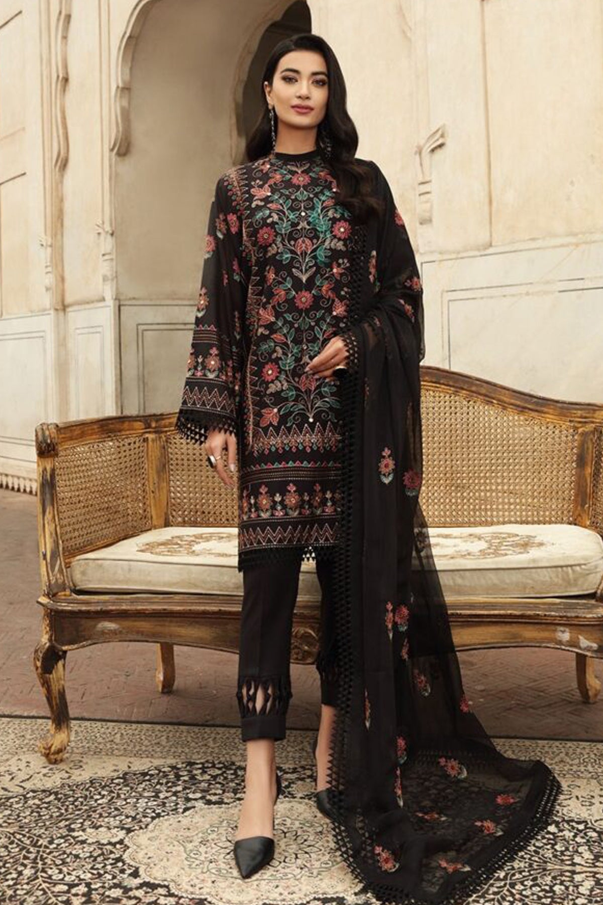 Bareeze 3PC Embroidered Lawn Suit with pure chiffon Dupatta - SB102110