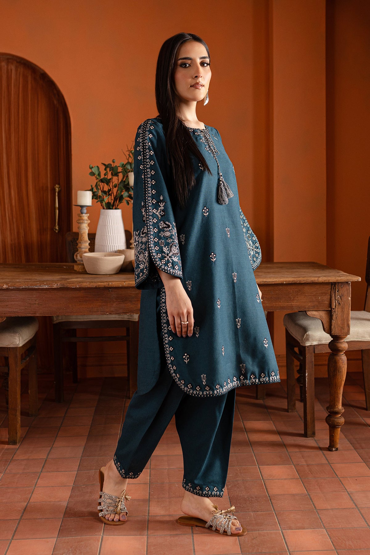 Bareeze 2PC Embroidered Lawn - SB2211