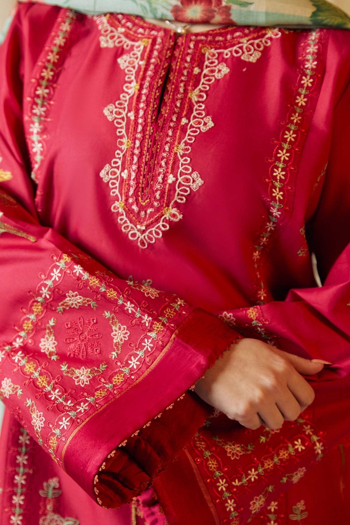 Bareeze Embroidered Lawn 3pc with Printed Slub Net Dupatta- SB1904