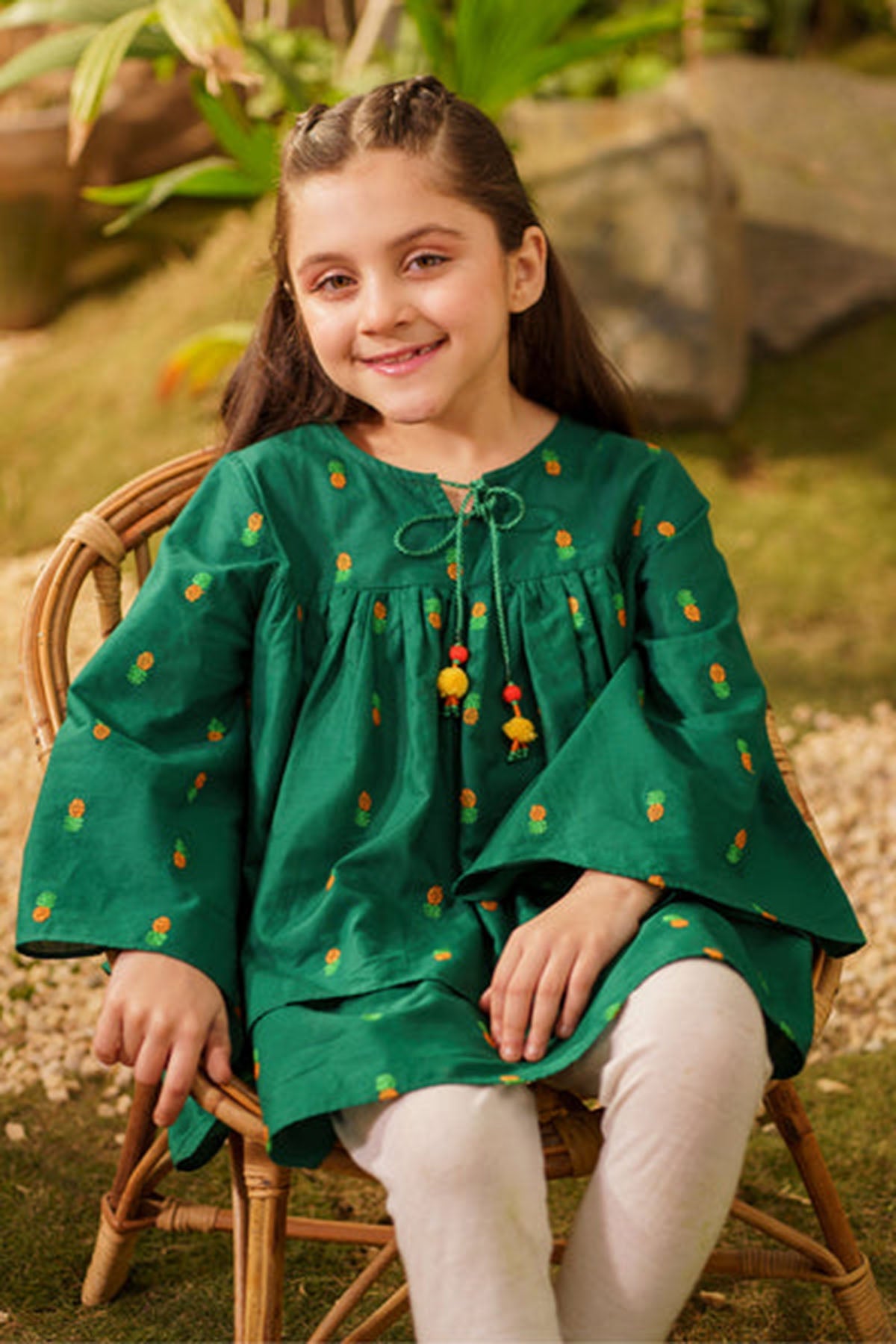Bareeze Girls Fully Embroidered Lawn 2Pc- SB2002