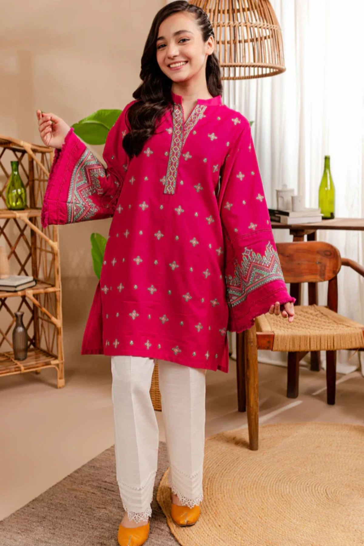 Bareeze Girls Fully Embroidered Lawn 2Pc- SB2229