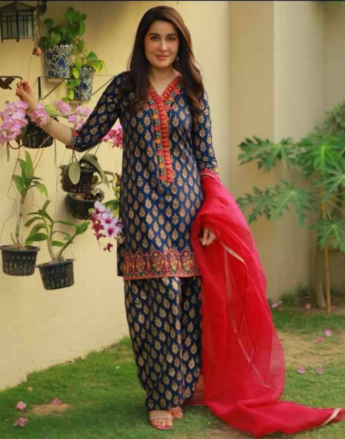 Bareeze Printed Embroidered Lawn 3pc with Embroidered Organza Dupatta -SB1726