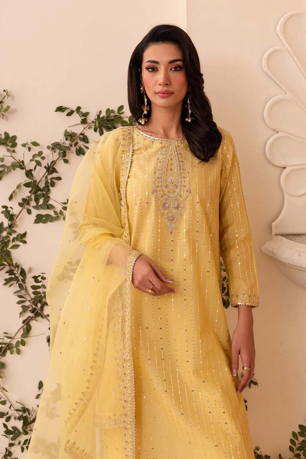 Bareeze 3PC Lawn Embroidered Shirt with Embroidered Organza Dupatta- SB2039