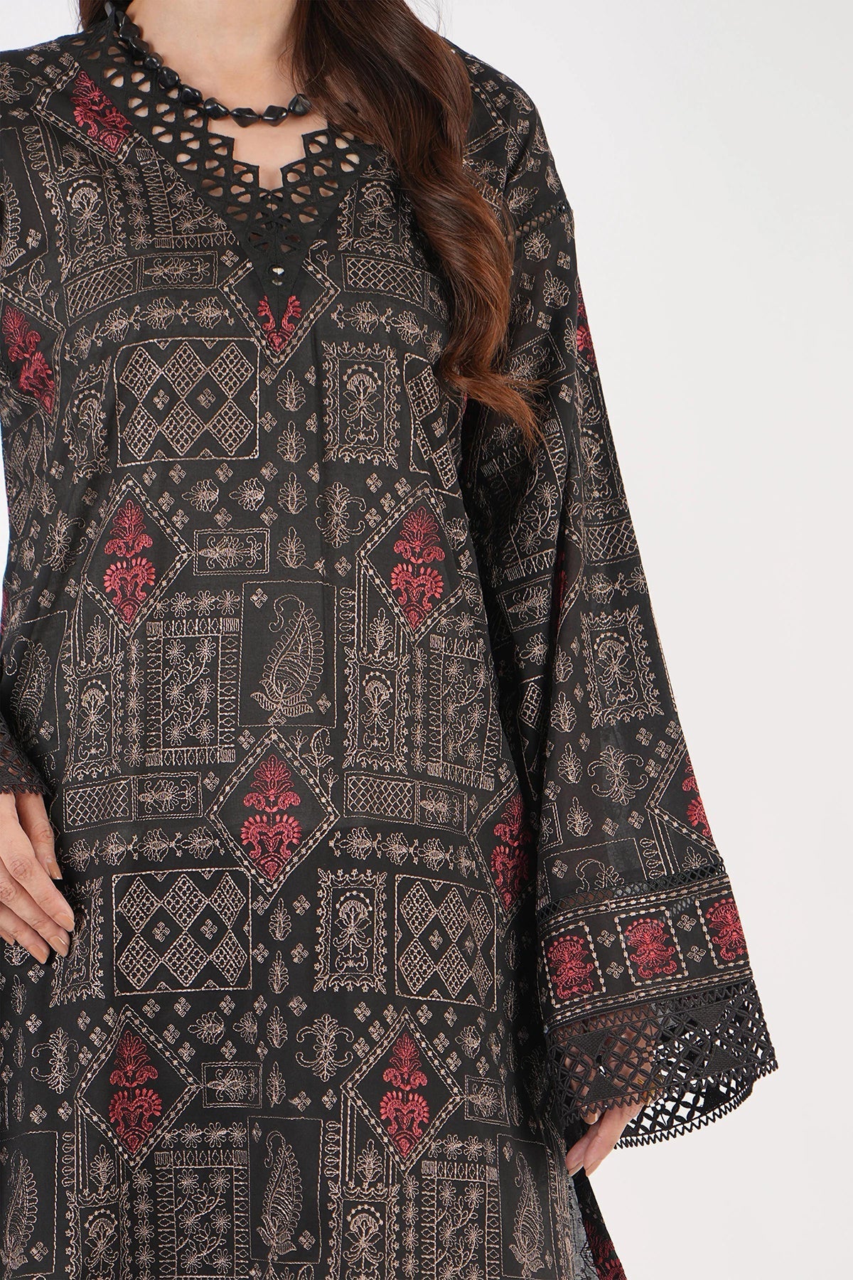 Bareeze 3PC Embroidered karandi Suit with Embroidered Shwal - SB2077