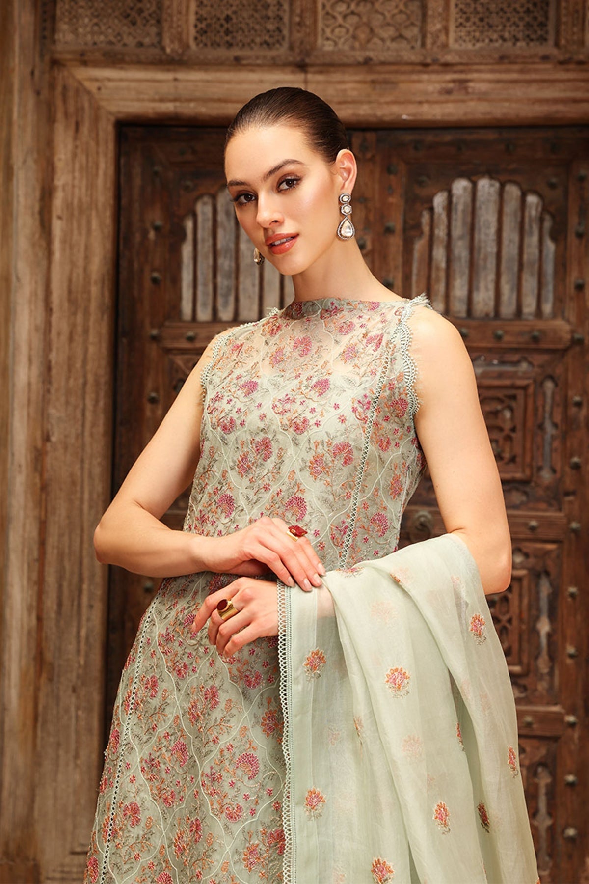 Bareeze Summer Lawn 3pc with Embroidered chiffon dupatta- SB1744